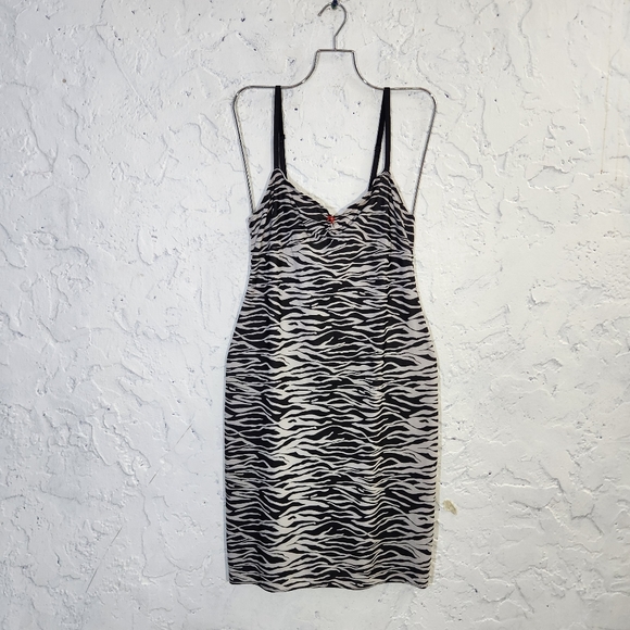 Natorie Josie vintage zebra stretchy midi sleepwear / dress size medium - Picture 2 of 9